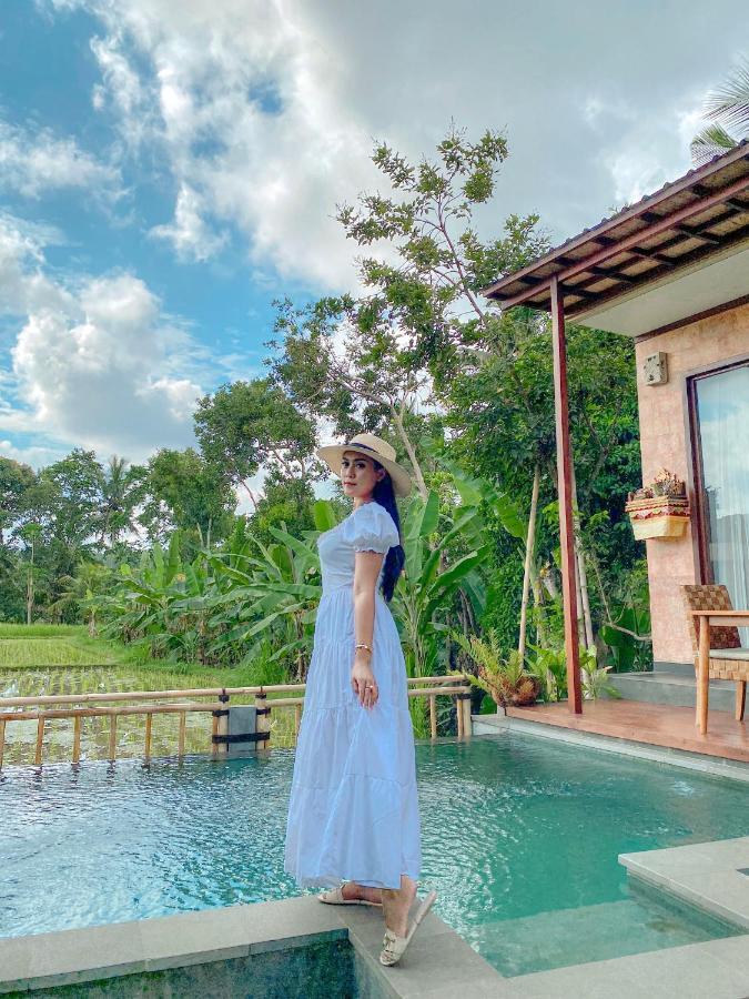 Nirankara Private Pool Villa - By Ubud Paradise מראה חיצוני תמונה