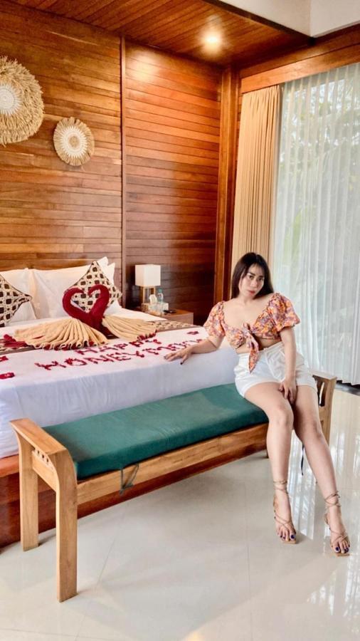 Nirankara Private Pool Villa - By Ubud Paradise מראה חיצוני תמונה